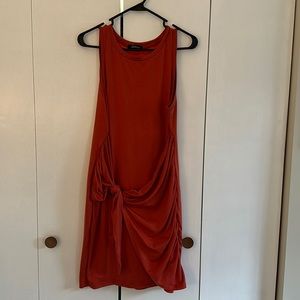 Perfect summer dress very flattering